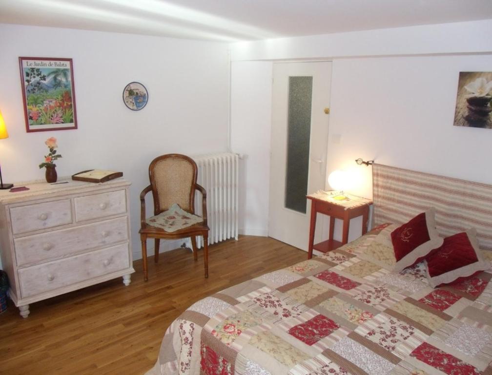 Le Grand Jardin Bed & Breakfast Beaune  Oda fotoğraf