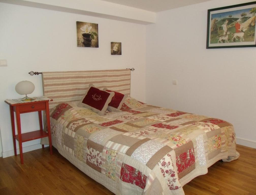 Le Grand Jardin Bed & Breakfast Beaune  Oda fotoğraf